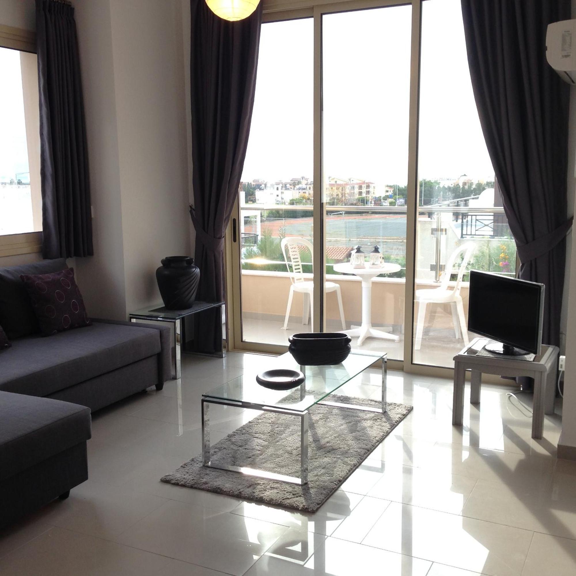 Panklitos Tourist Apartments Paphos Room photo
